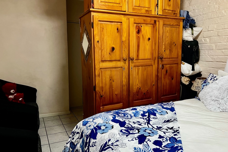 7 Bedroom Property for Sale in George Central Western Cape